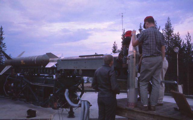 Nike Cajun booster trailer